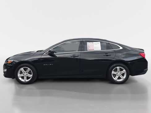 Used 2021 Chevrolet Malibu LS FWD image 2