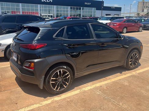 Used 2019 Hyundai Kona SEL FWD image 6