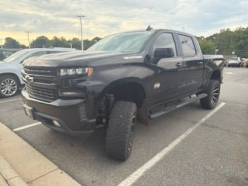 Used 2019 Chevrolet Silverado 1500 RST w/ All-Star Edition AWD/4WD image 2