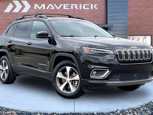 Used 2022 Jeep Cherokee Limited w/ Mopar Interior Package AWD/4WD image 1