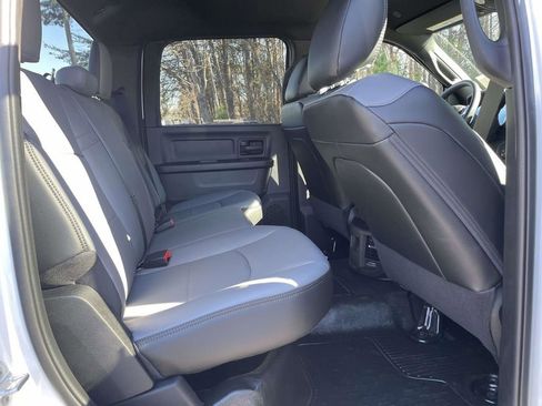 New 2026 RAM 4500 Tradesman w/ Chrome Appearance Group AWD/4WD image 17