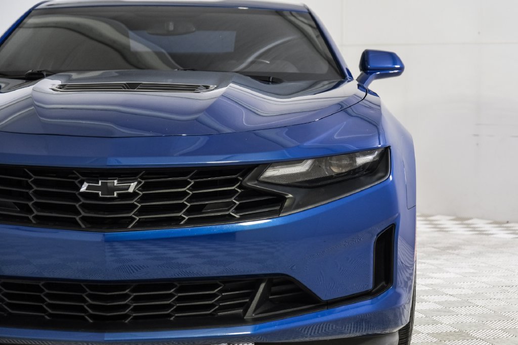 Used 2020 Chevrolet Camaro LT RWD image 43