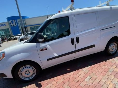 Used 2022 RAM ProMaster City Tradesman FWD image 6