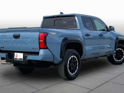Certified 2026 Toyota Tacoma TRD Off-Road w/ TRD Off Road Upgrade Package AWD/4WD image 13