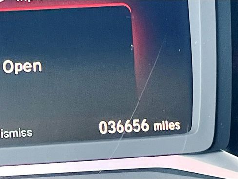 Used 2020 Honda Pilot Elite image 12