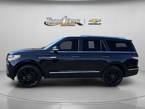 Used 2022 Lincoln Navigator Reserve image 5