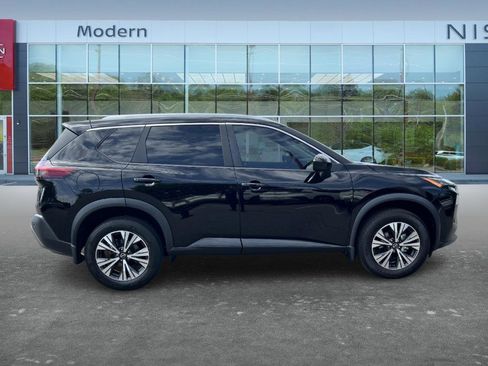 Certified 2023 Nissan Rogue SV w/ SV Premium B Package FWD image 2