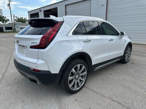 Used 2019 Cadillac XT4 Premium Luxury w/ Cold Weather Package FWD image 5