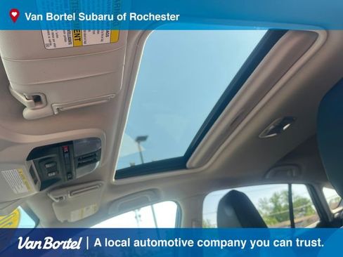 Used 2020 Subaru Crosstrek Hybrid w/ Moonroof Package w/Navigation AWD/4WD image 14