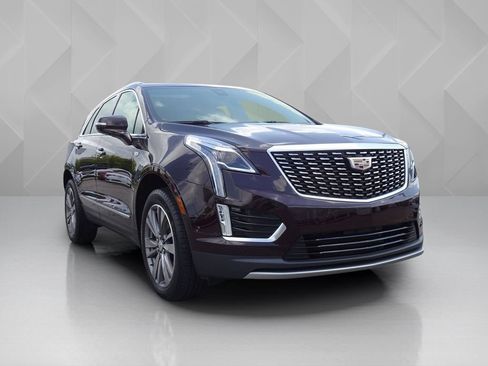 Used 2020 Cadillac XT5 Premium Luxury FWD image 6