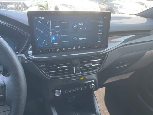 Used 2023 Ford Escape ST-Line Elite w/ Premium Technology Package image 7