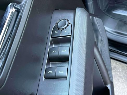 New 2026 GMC Canyon Elevation w/ Convenience Package image 19