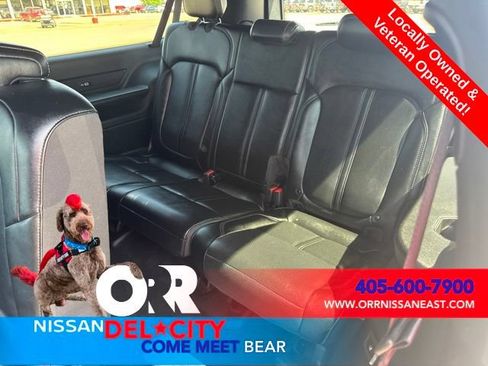 Used 2024 Jeep Wagoneer L Series II w/ Flexible Seating Group AWD/4WD image 11