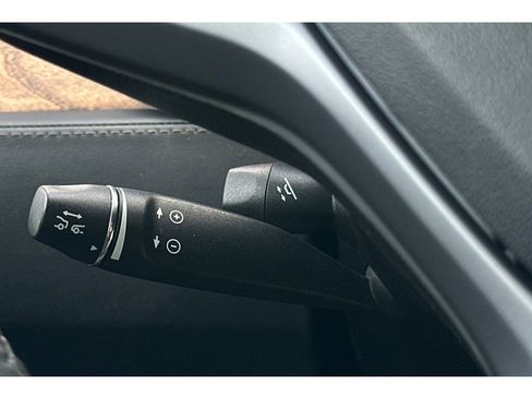 Used 2018 Tesla Model S 75D image 36