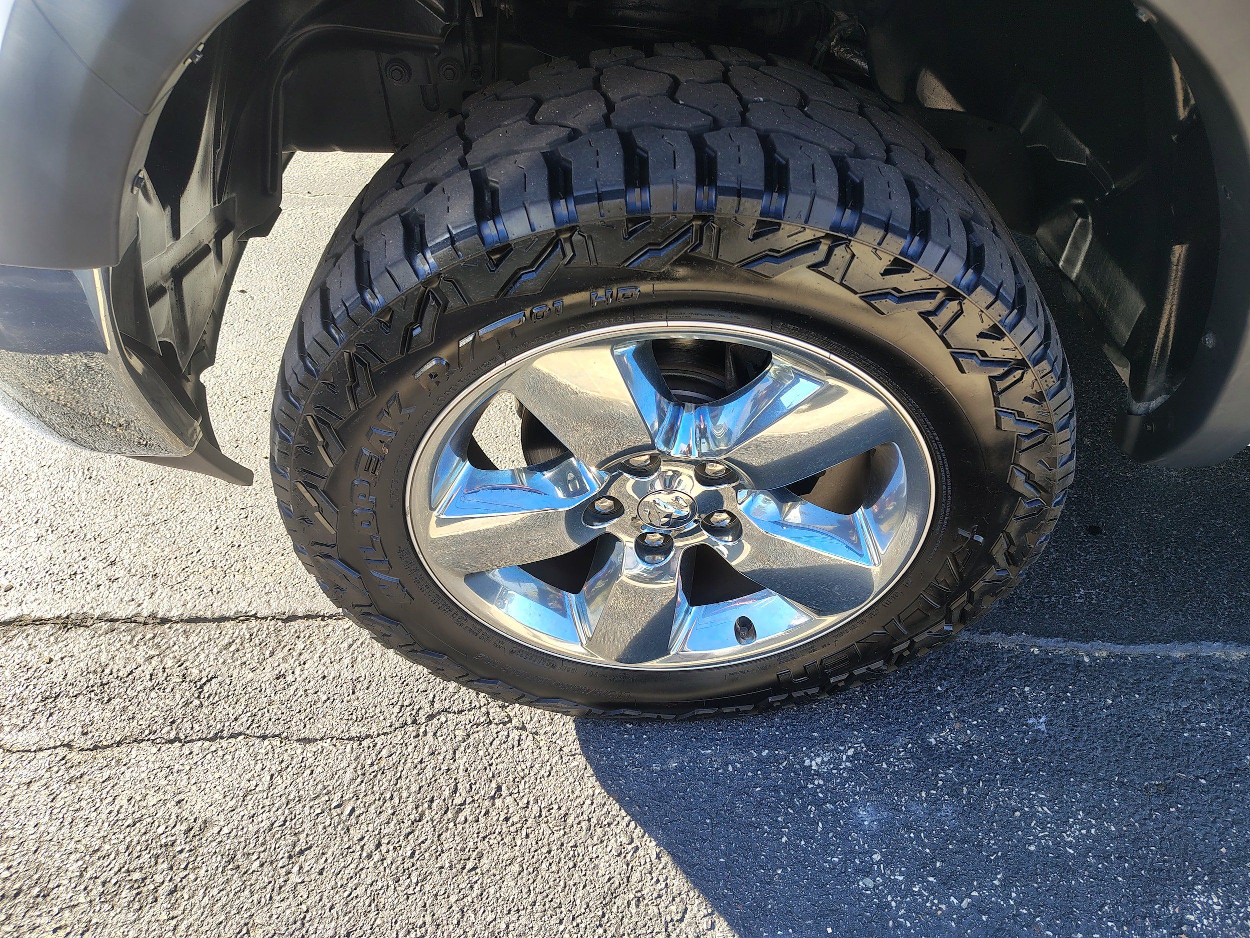 Certified 2016 RAM 1500 Big Horn AWD/4WD image 5