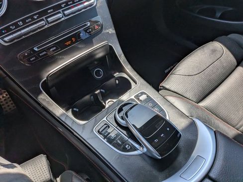 Certified 2019 Mercedes-Benz GLC 43 AMG 4MATIC image 12