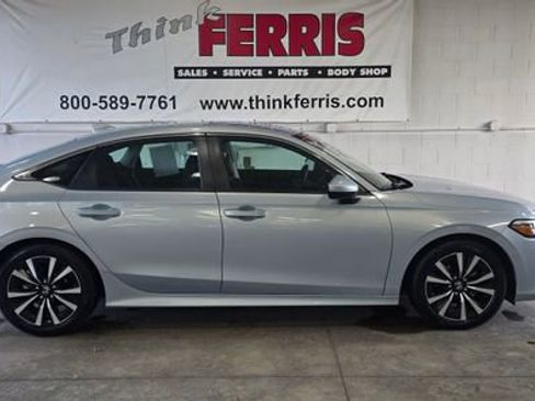 Used 2022 Honda Civic EX image 8