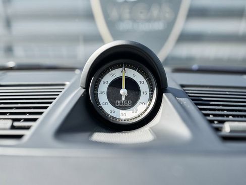 Used 2022 Porsche 911 GT3 image 64