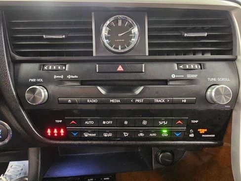 Used 2017 Lexus RX 350 AWD w/ Premium Package image 18