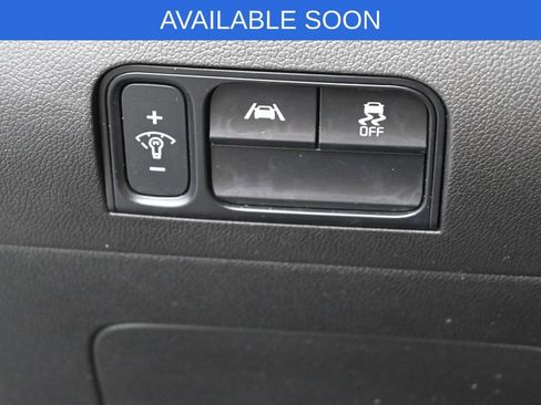 Used 2023 Kia Sorento S w/ Panoramic Sunroof Package FWD image 14