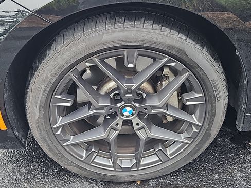 Used 2026 BMW 330i xDrive Sedan AWD/4WD image 4