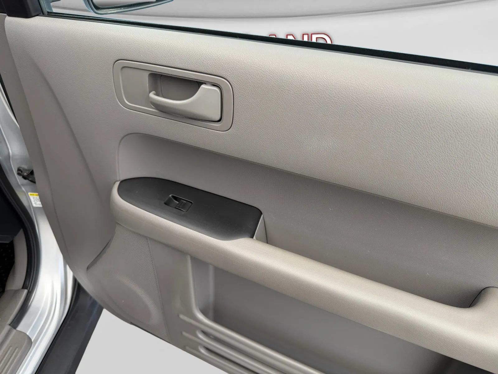 Used 2011 Honda Element LX image 22