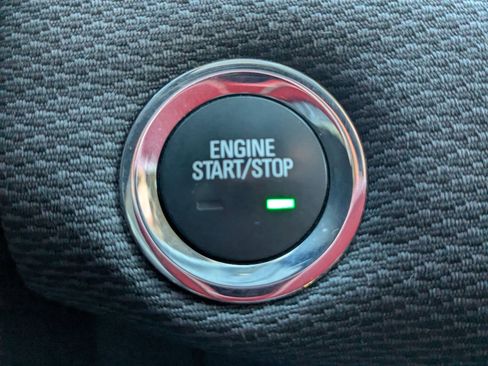 Used 2017 Chevrolet Cruze LT w/ Convenience Package image 21