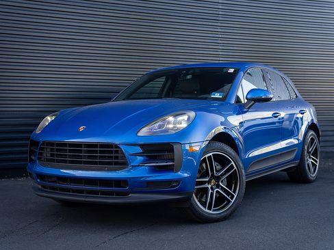 Certified 2020 Porsche Macan S AWD/4WD image 1