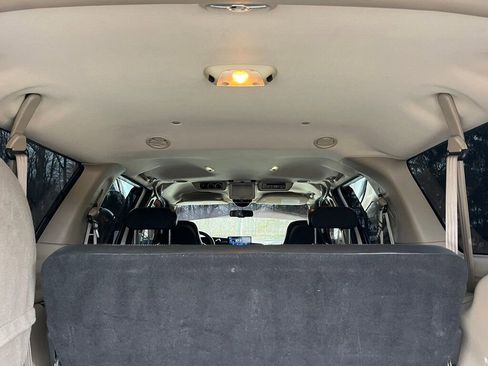 Used 2005 Ford Excursion Eddie Bauer image 33