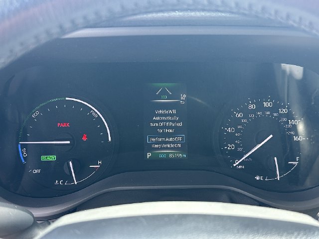 Used 2021 Toyota Sienna XLE FWD image 22