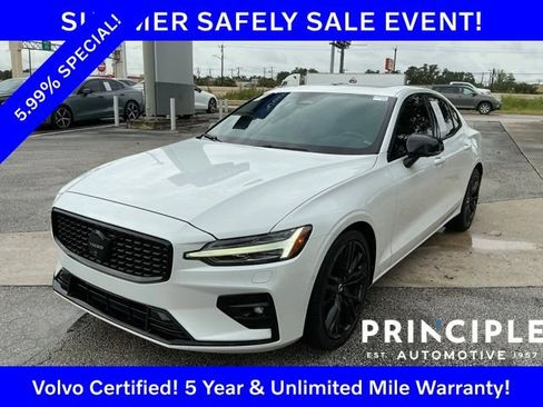 Certified 2024 Volvo S60 B5 Plus w/ Climate Package FWD image 5