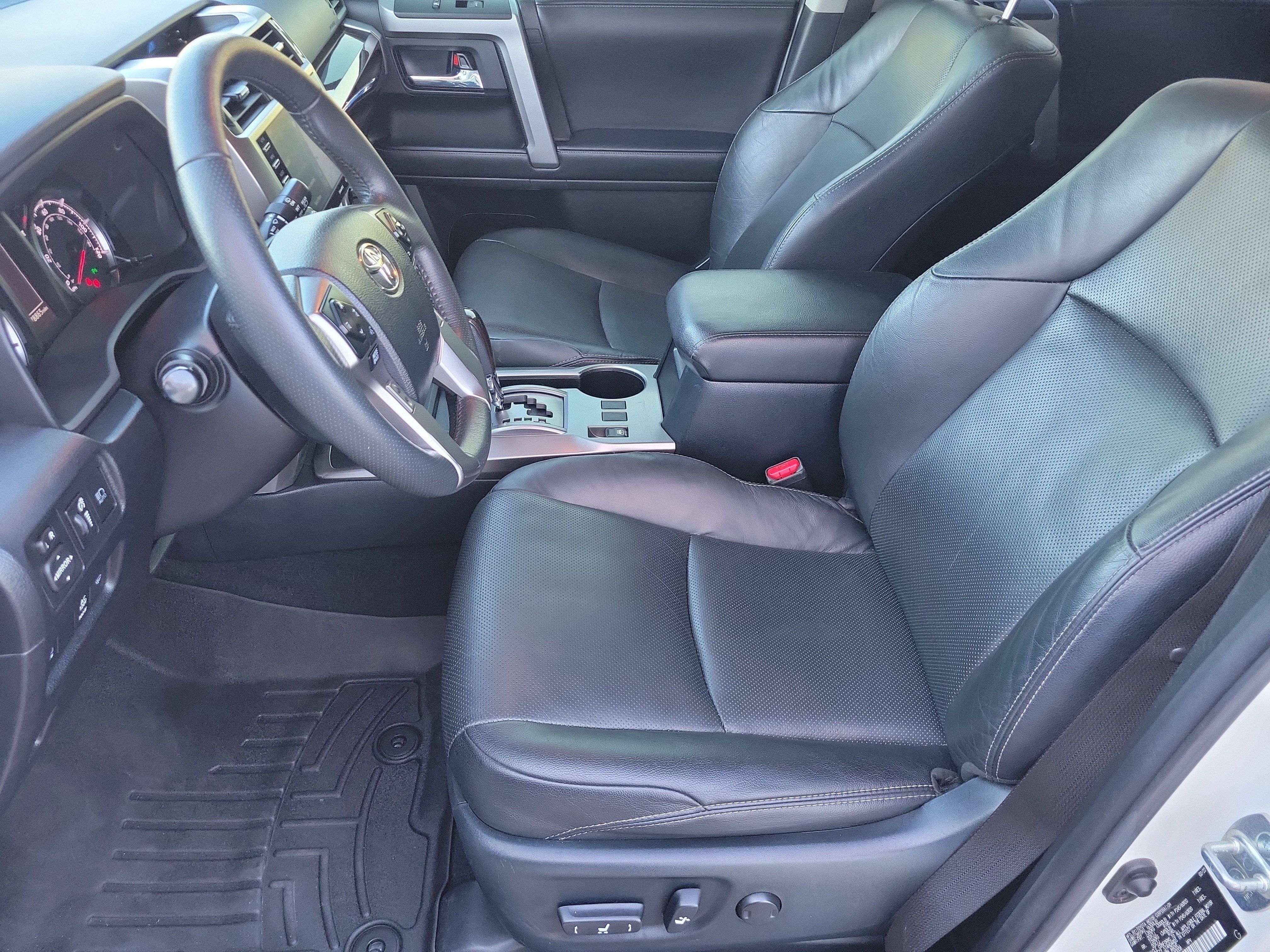Used 2022 Toyota 4Runner Limited AWD/4WD image 9