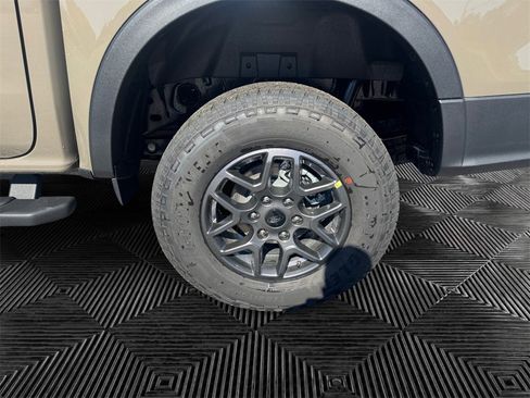 New 2025 Ford Ranger XLT w/ FX4 Off-Road Package image 9