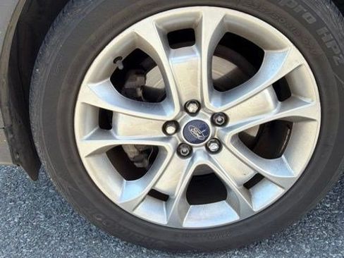 Used 2014 Ford Escape Titanium w/ Equipment Group 401A AWD/4WD image 5
