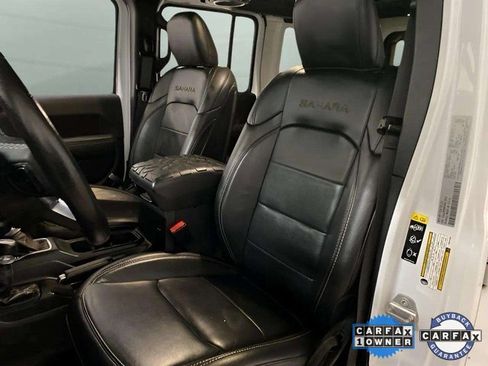 Used 2023 Jeep Wrangler Unlimited Sahara w/ Cold Weather Group image 63