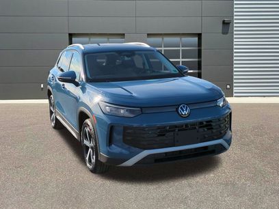 New 2026 Volkswagen Tiguan SE