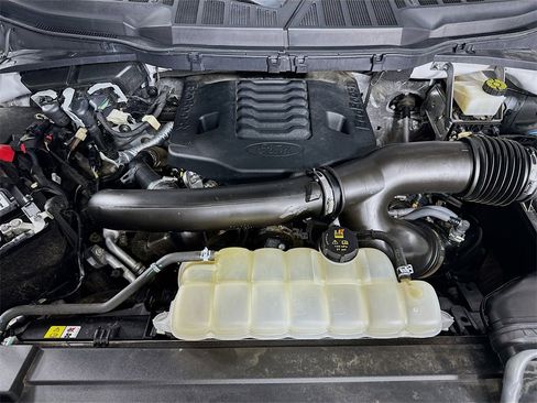 Used 2022 Ford F150 XLT w/ Equipment Group 302A High image 32