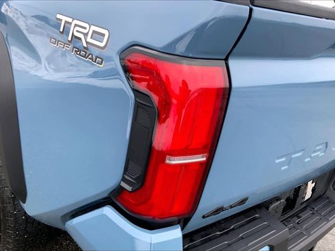 Used 2026 Toyota Tacoma TRD Off-Road image 26