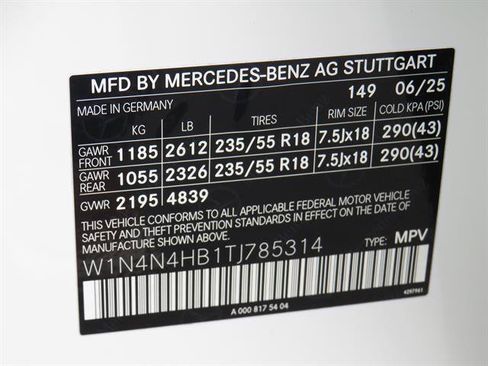 Used 2026 Mercedes-Benz GLA 250 4MATIC image 8