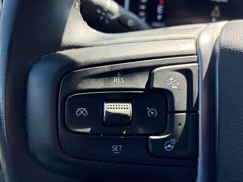 Used 2024 GMC Sierra 2500 SLE w/ SLE Value Package; image 12