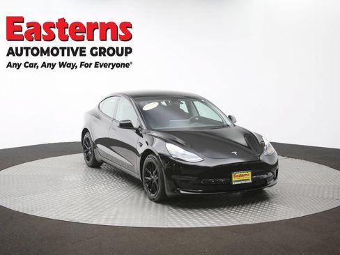 Used 2023 Tesla Model 3 Standard Range RWD image 44