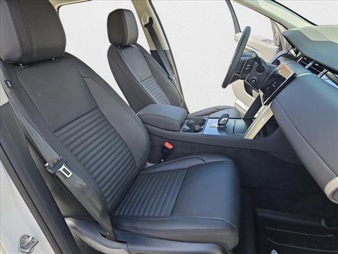 New 2025 Land Rover Discovery Sport S image 10