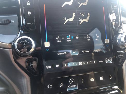 Certified 2024 RAM 3500 Limited AWD/4WD image 25