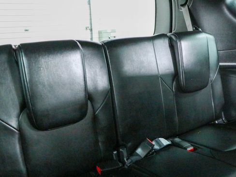 Used 2023 Nissan Armada SL w/ Midnight Edition Package AWD/4WD image 31