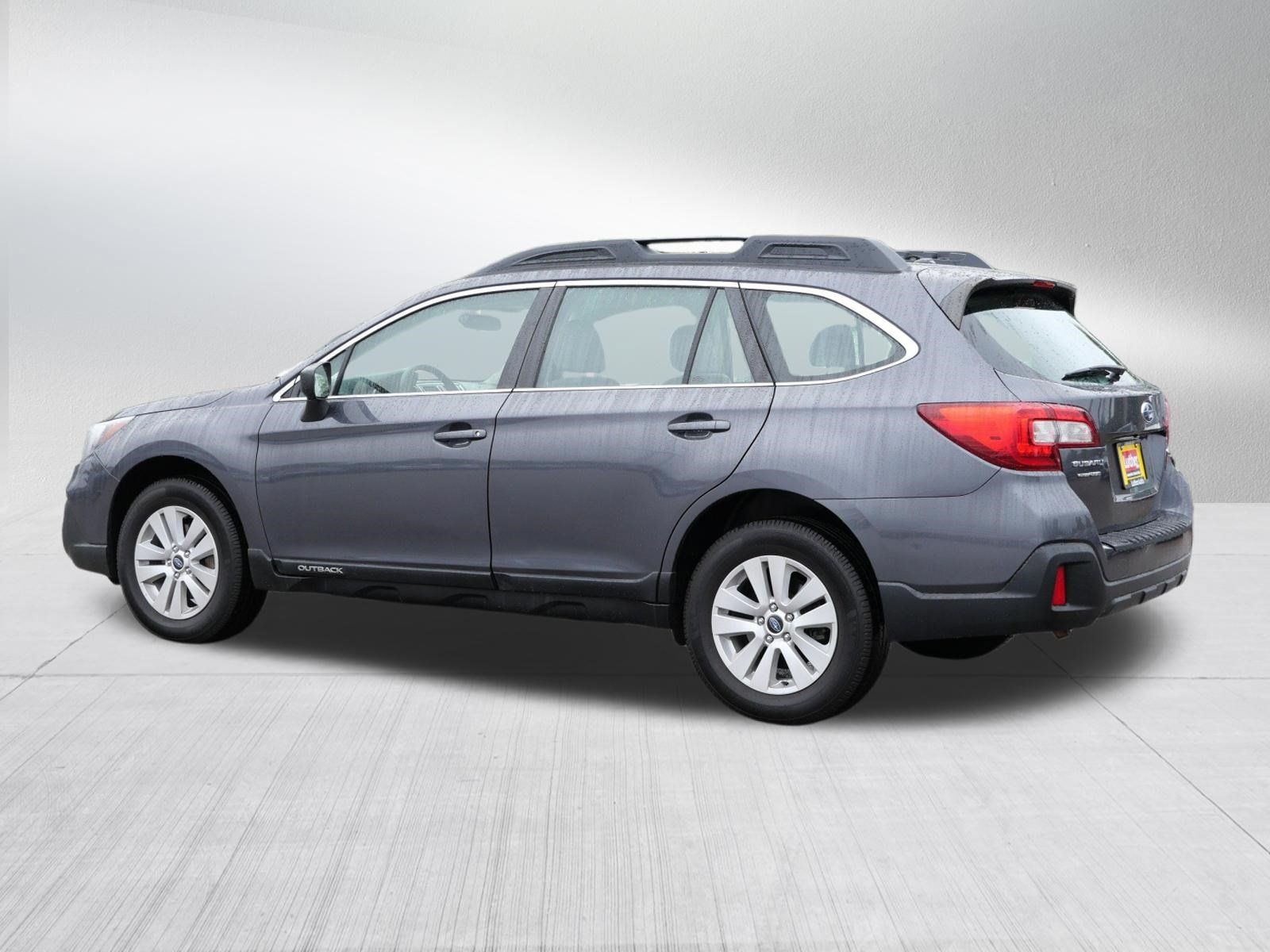 Used 2019 Subaru Outback 2.5i AWD/4WD image 5