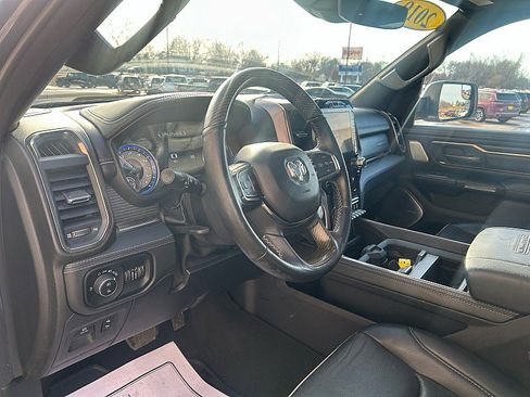 Used 2019 RAM 1500 Limited image 16