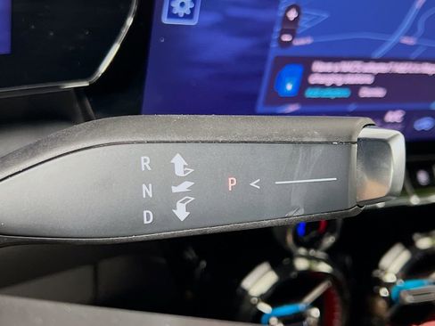 Used 2024 Chevrolet Blazer EV RS AWD/4WD image 17