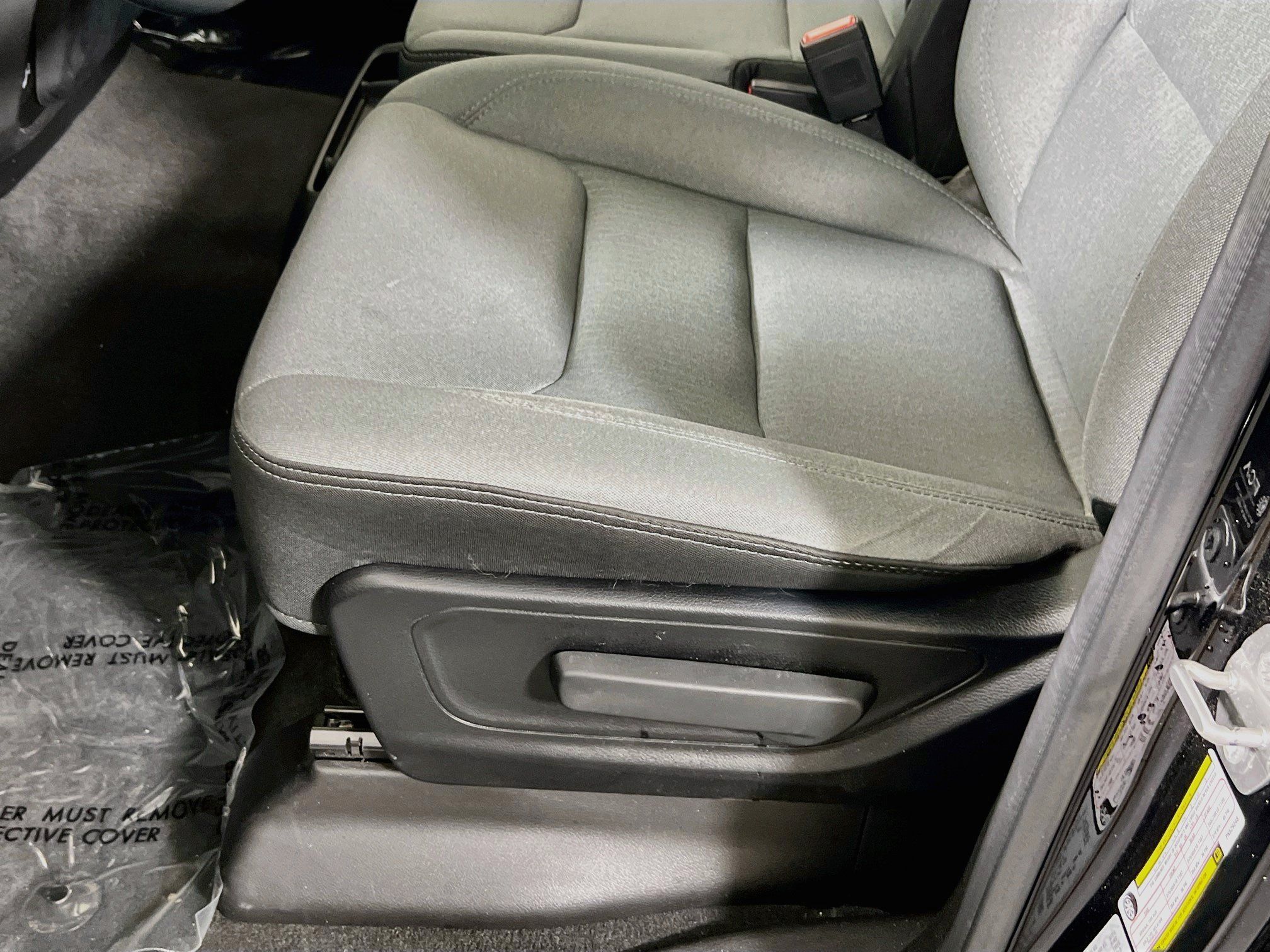 Used 2023 RAM 1500 Big Horn AWD/4WD image 18