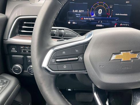 Used 2025 Chevrolet Tahoe Premier RWD image 23