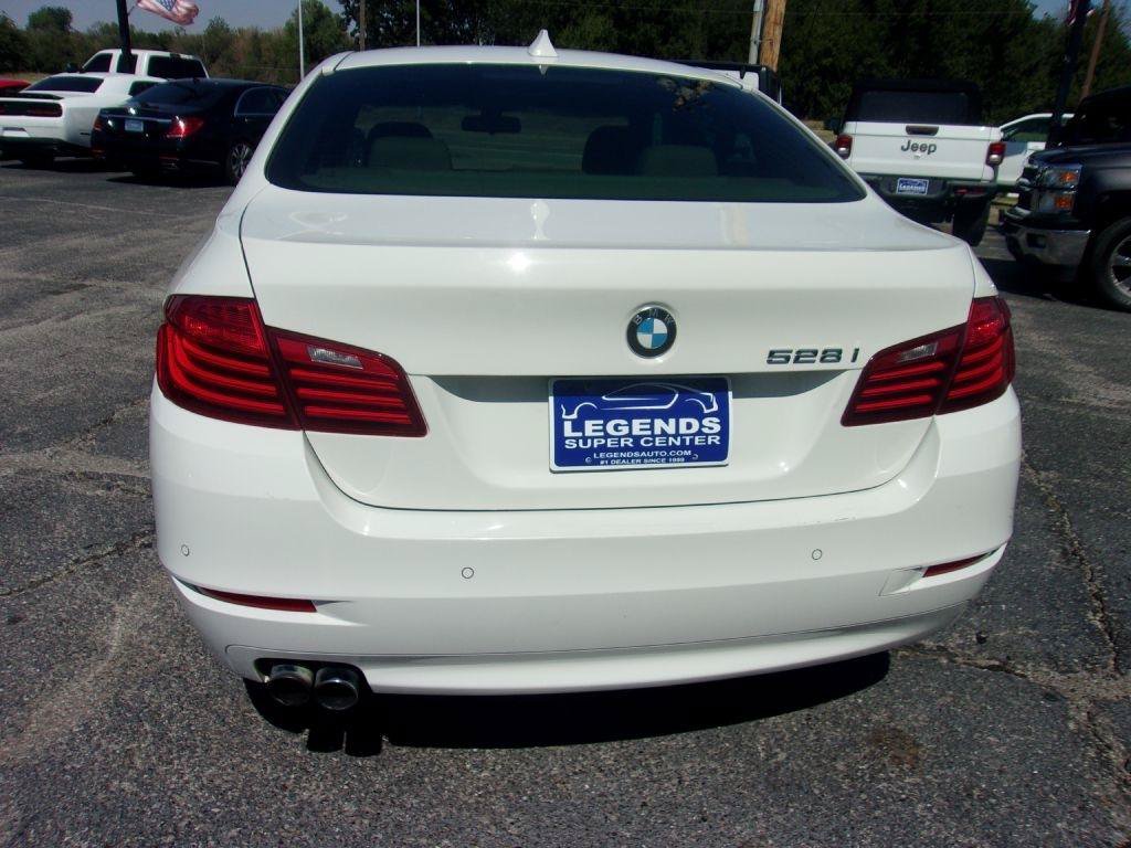 Used 2014 BMW 528i Sedan RWD image 7